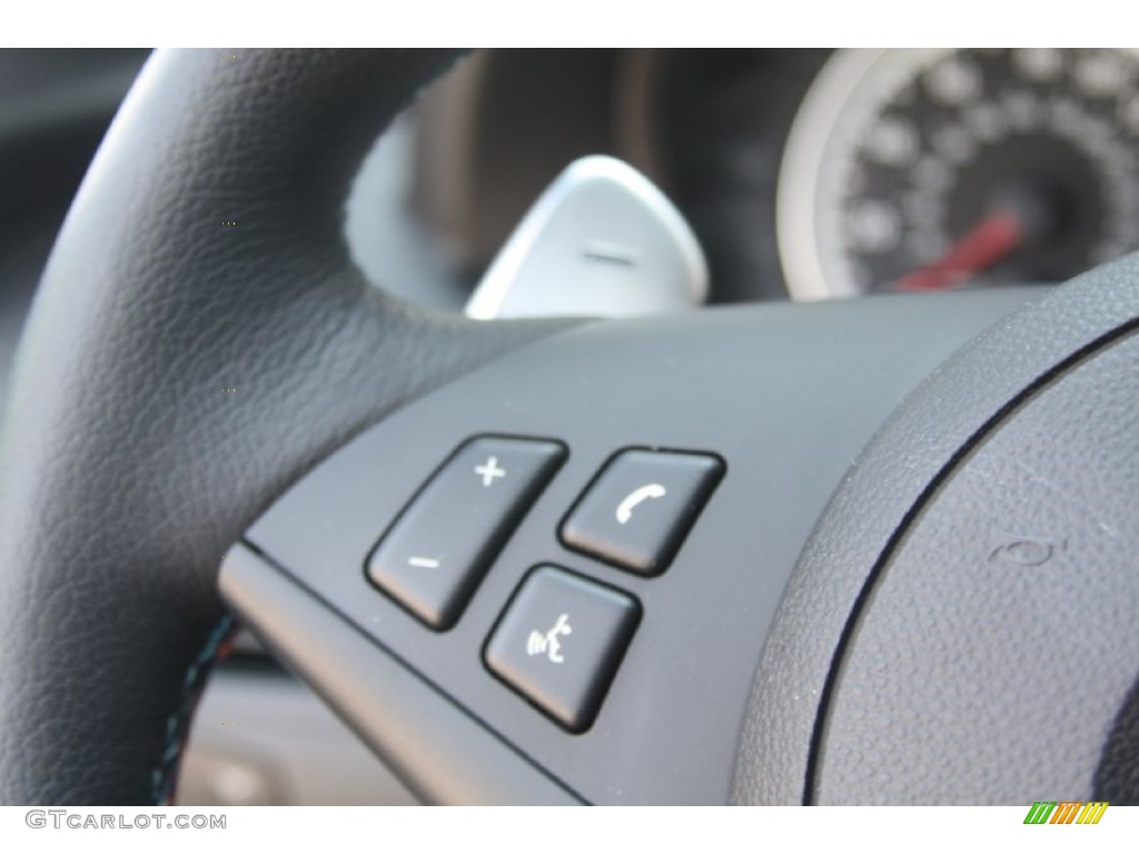 2010 BMW M6 Coupe Controls Photo #54198058