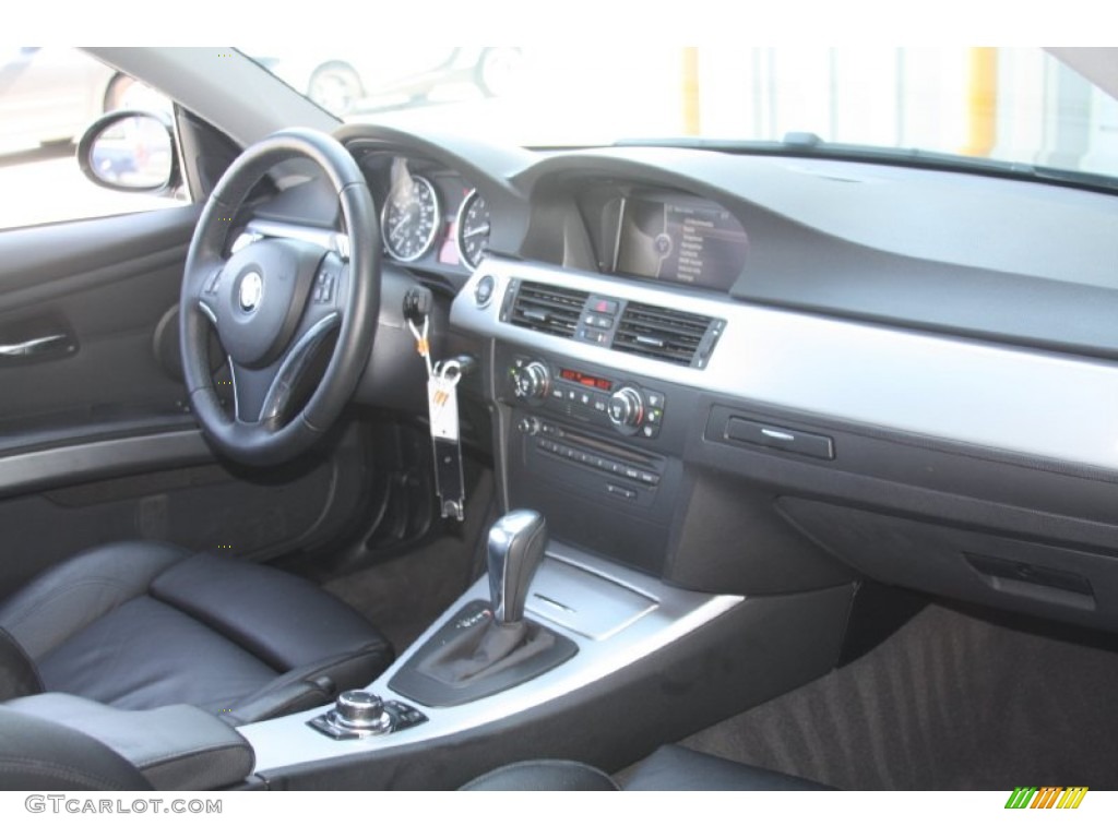 2009 3 Series 328i Coupe - Black Sapphire Metallic / Black photo #31