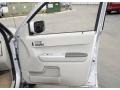 Silver Metallic - Mariner V6 Premier 4WD Photo No. 12