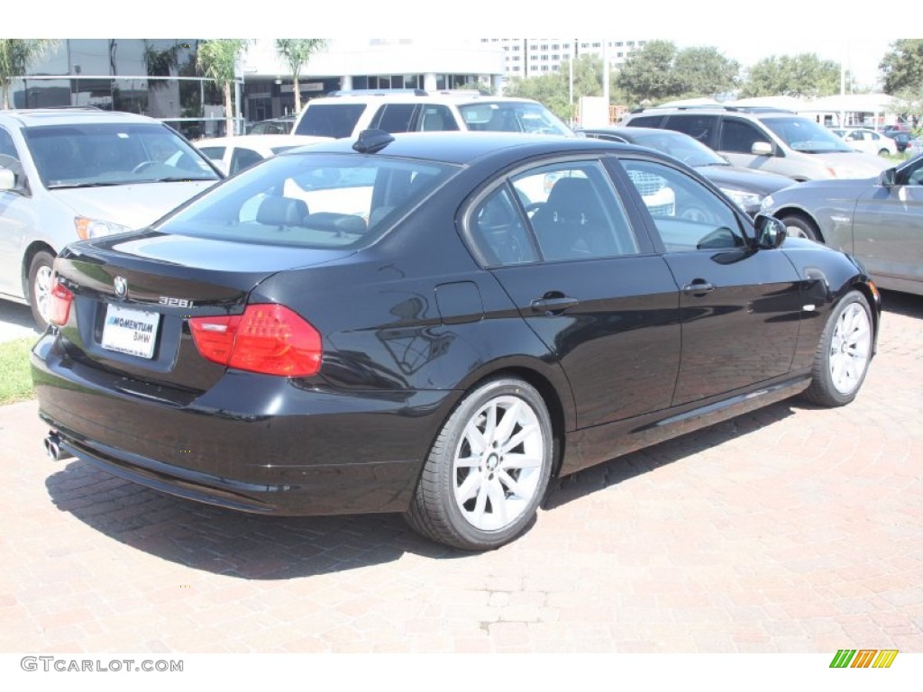 2009 3 Series 328i Sedan - Black Sapphire Metallic / Black photo #7