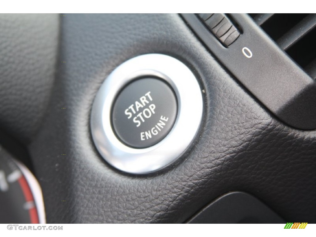 2012 BMW 1 Series 135i Convertible Controls Photo #54199879