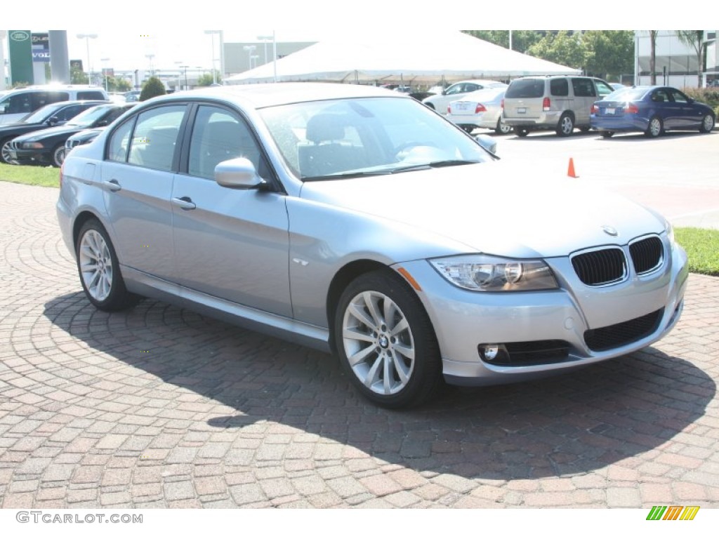 2011 3 Series 328i Sedan - Blue Water Metallic / Beige Dakota Leather photo #4