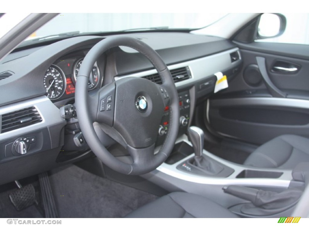 2011 3 Series 328i Sedan - Alpine White / Black photo #9