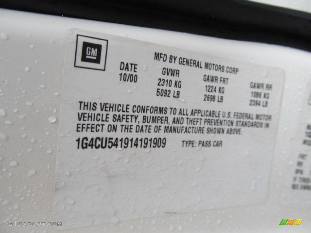 2001 Park Avenue Ultra - White Diamond / Taupe photo #14