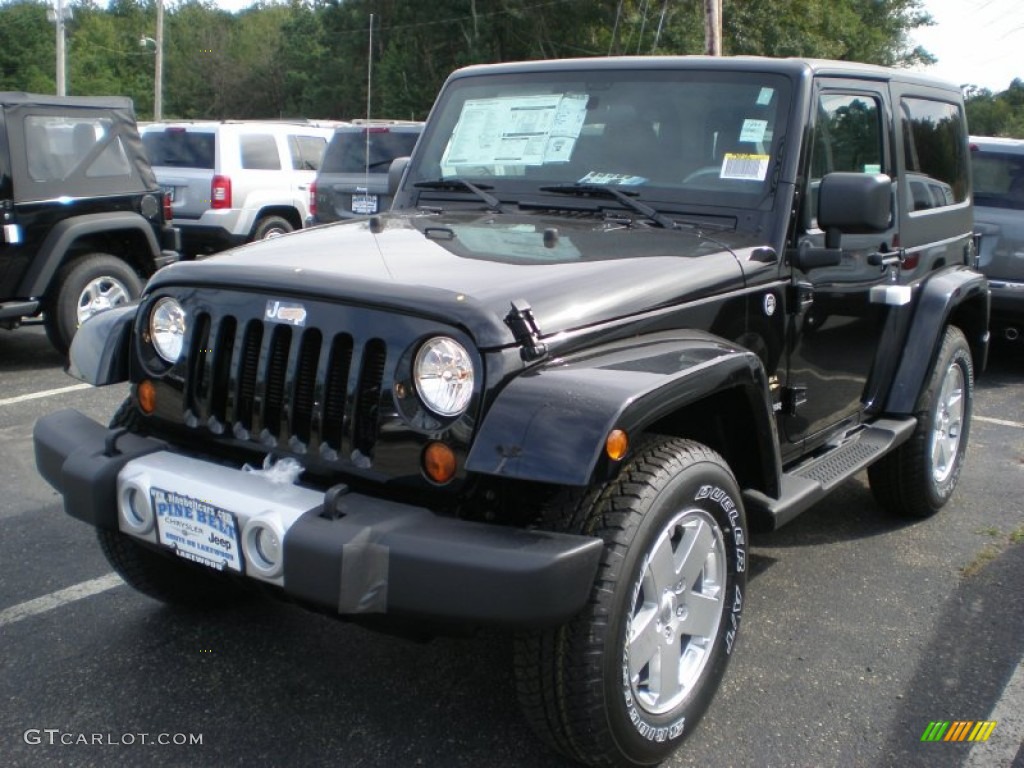 2012 Wrangler Sahara 4x4 - Black / Black/Dark Saddle photo #1