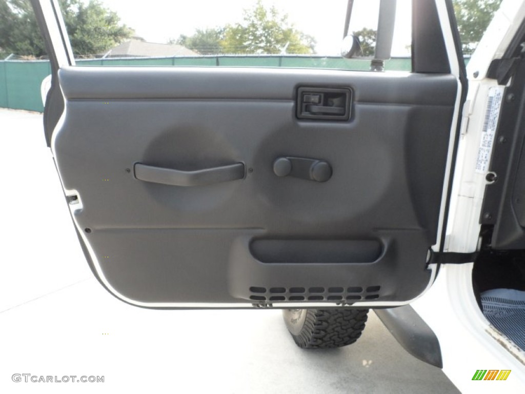 2000 Wrangler Sport 4x4 - Stone White / Agate photo #35