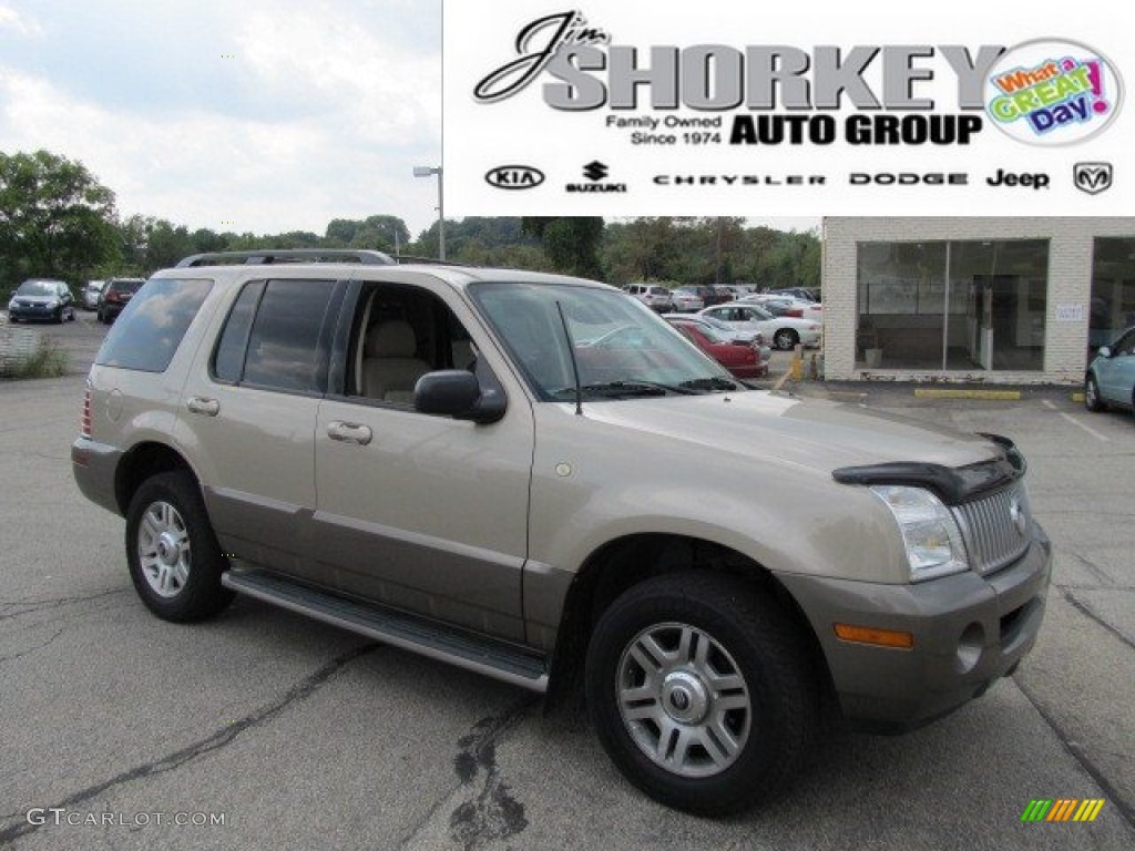 2004 Mountaineer V8 AWD - Pueblo Gold Metallic / Medium Dark Parchment photo #1