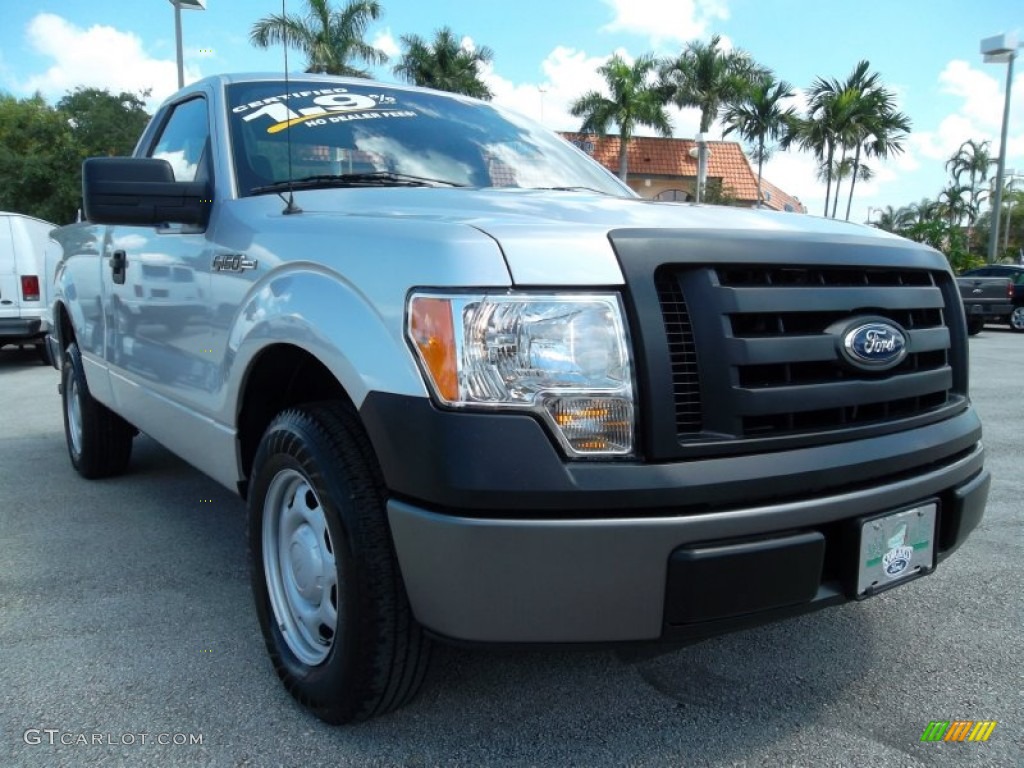 2010 F150 XL Regular Cab - Ingot Silver Metallic / Medium Stone photo #2