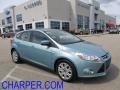 Frosted Glass Metallic - Focus SE 5-Door Photo No. 1