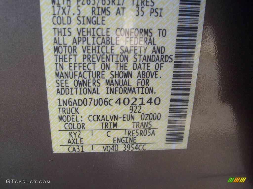 2006 Frontier LE Crew Cab - Granite Metallic / Desert photo #14