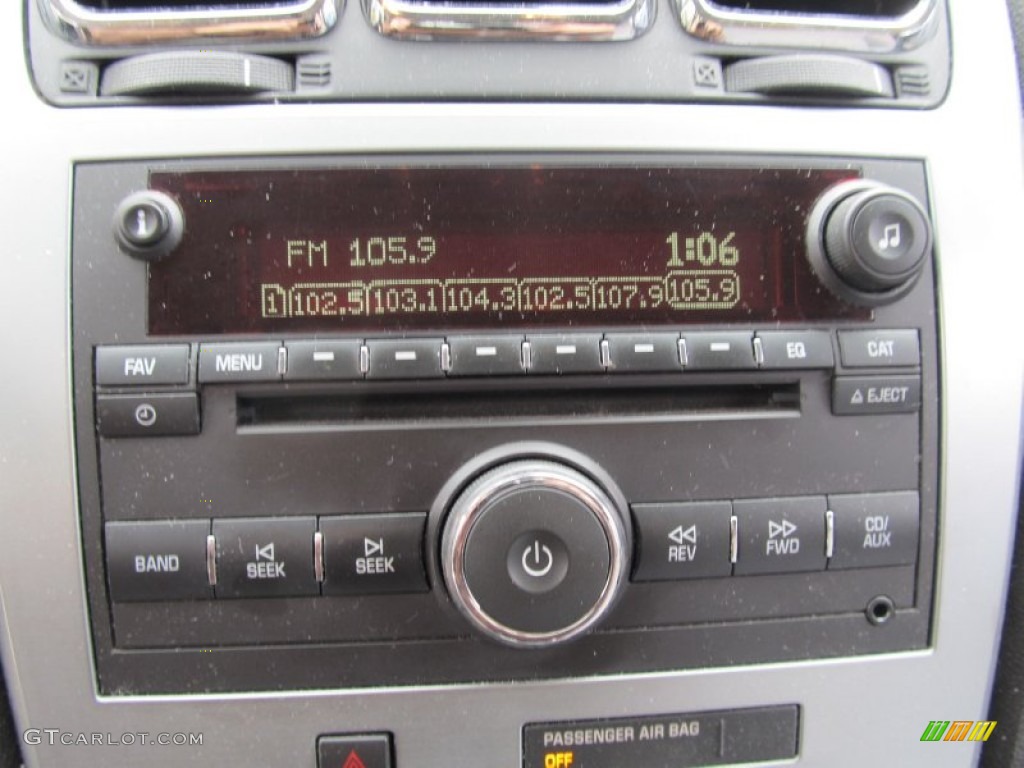 2007 GMC Acadia SLE AWD Audio System Photo #54209118