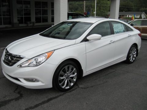 2012 Hyundai Sonata SE Data, Info and Specs