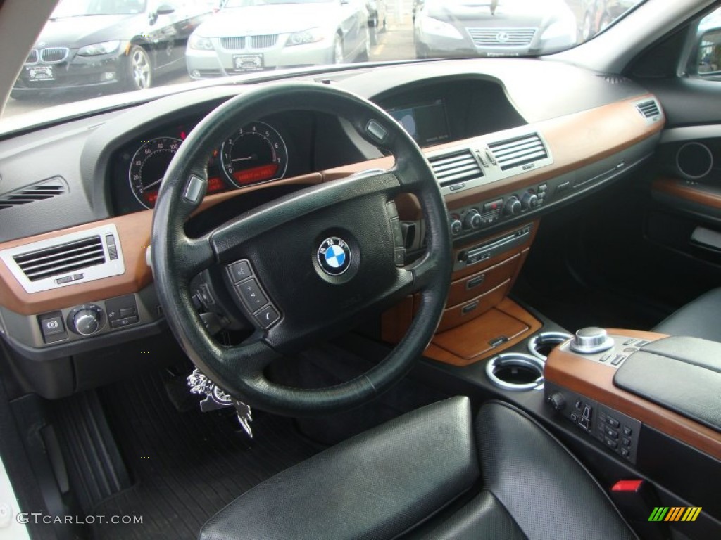 2007 BMW 7 Series 750i Sedan Black Dashboard Photo #54213057
