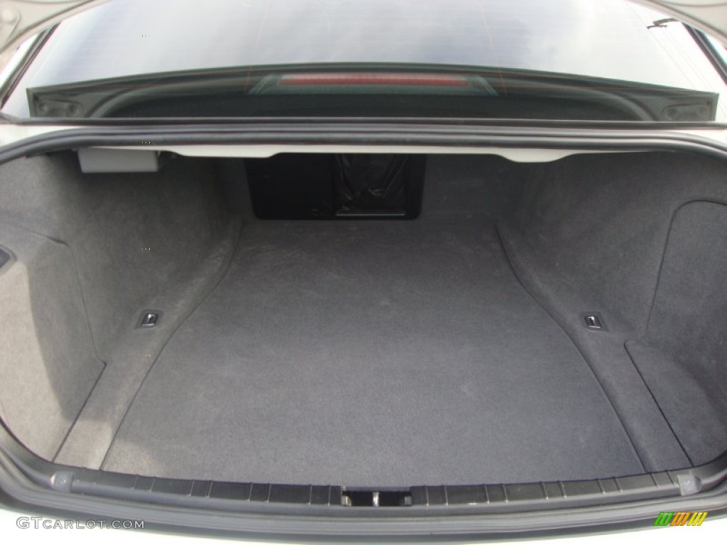 2007 BMW 7 Series 750i Sedan Trunk Photo #54213384