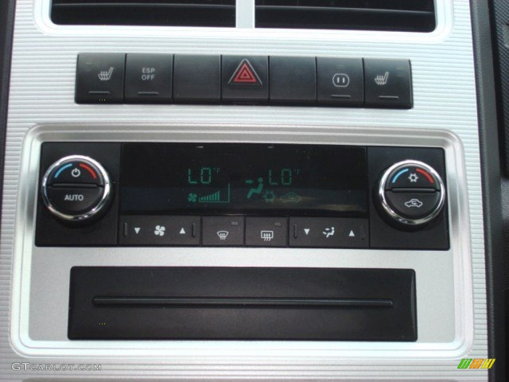 2009 Dodge Journey SXT Controls Photo #54213954