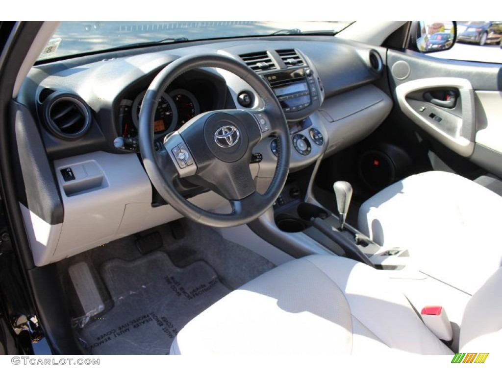 2008 RAV4 Limited V6 4WD - Black / Ash photo #11