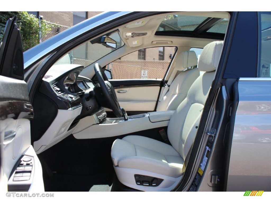 Ivory White/Black Interior 2011 BMW 5 Series 535i xDrive Gran Turismo Photo #54216126
