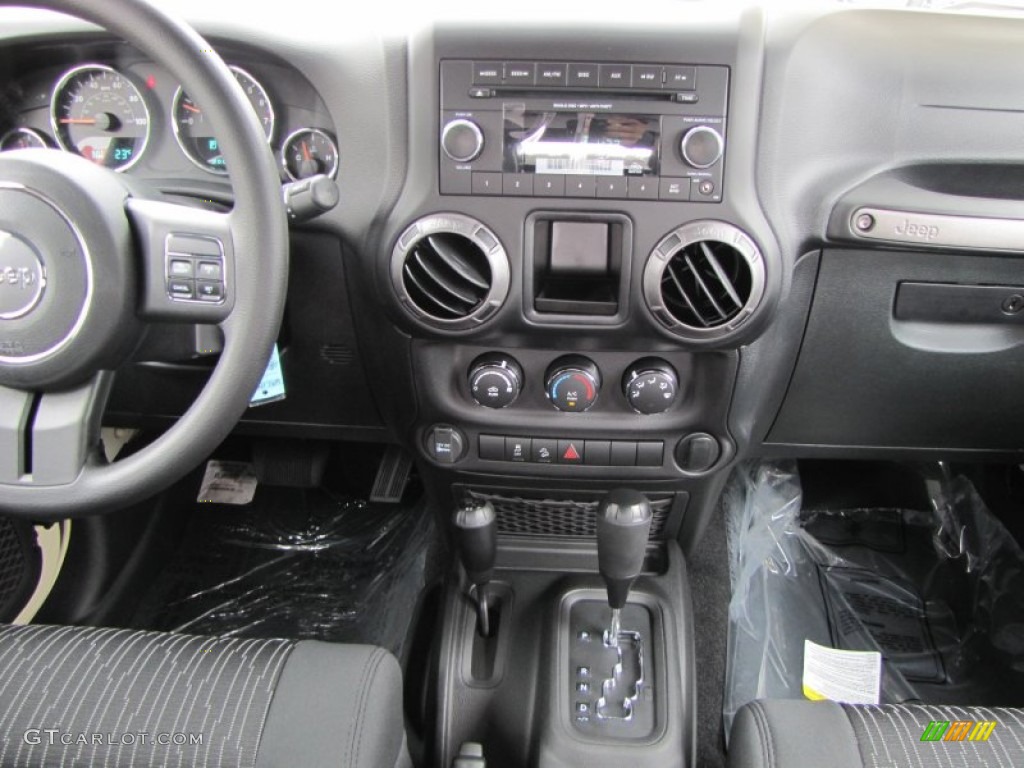 2012 Jeep Wrangler Unlimited Sport 4x4 Controls Photo #54216594
