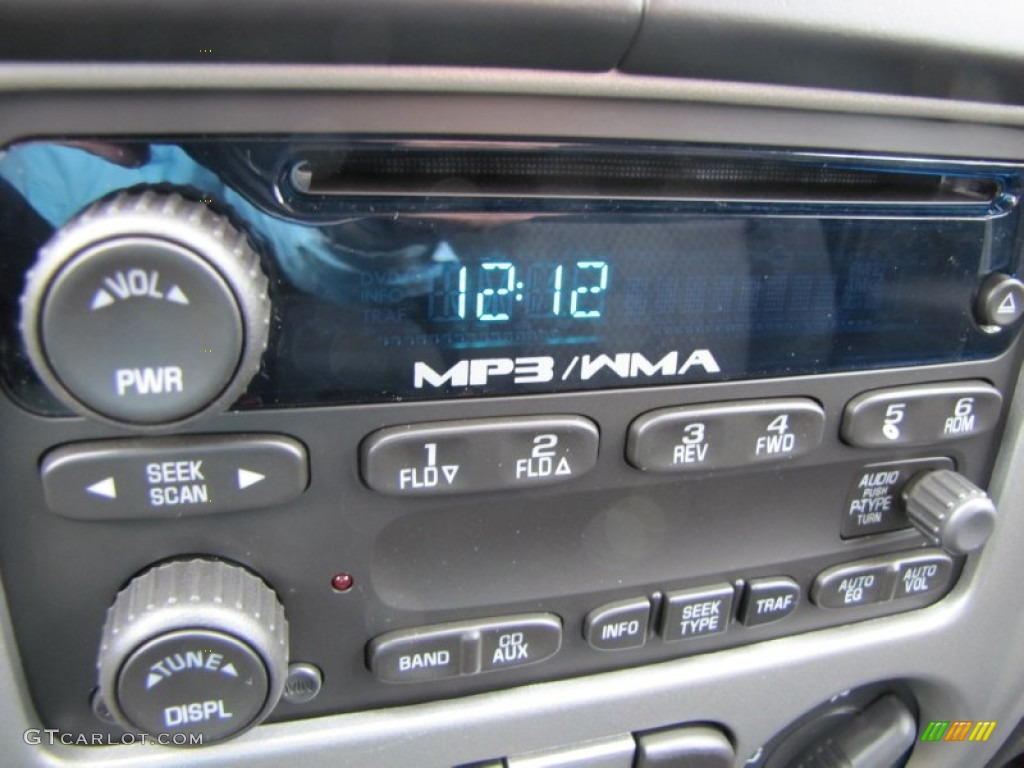2012 GMC Canyon SLE Crew Cab Audio System Photo #54217002