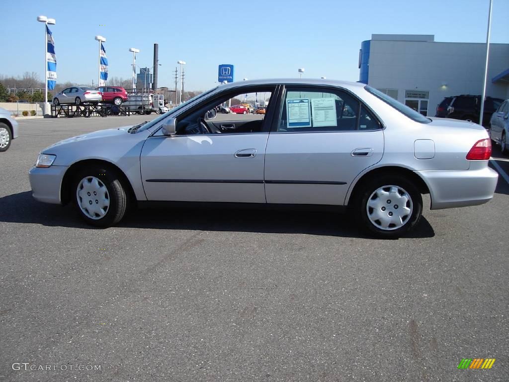 1999 Accord LX Sedan - Satin Silver Metallic / Gray photo #2