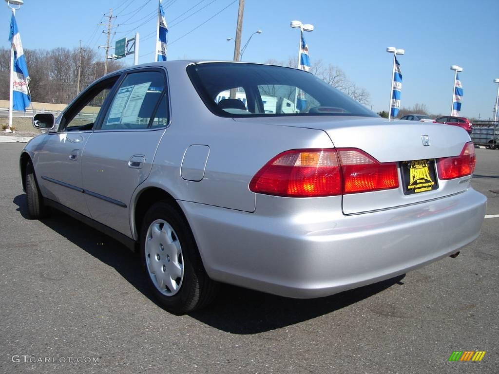1999 Accord LX Sedan - Satin Silver Metallic / Gray photo #3