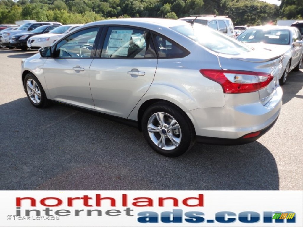 2012 Focus SE Sport Sedan - Ingot Silver Metallic / Charcoal Black photo #6