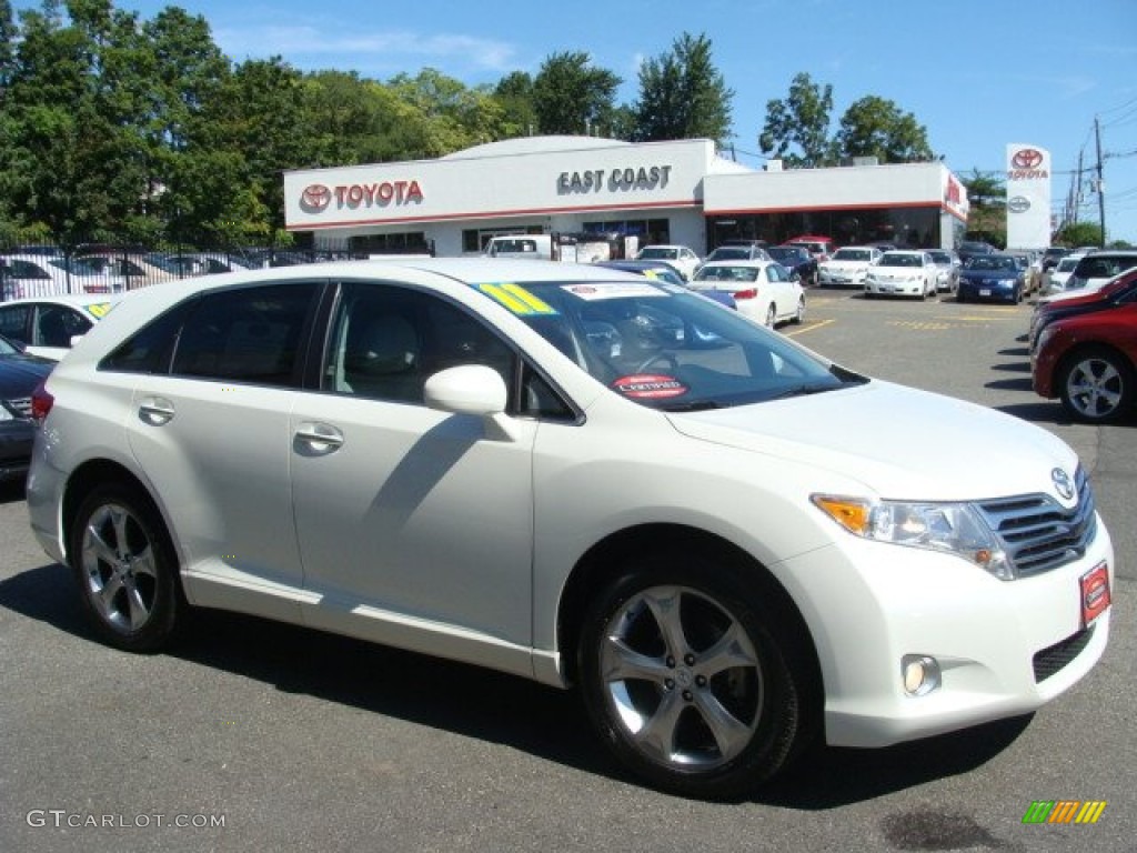 2011 Venza V6 AWD - Blizzard Pearl White / Light Gray photo #1