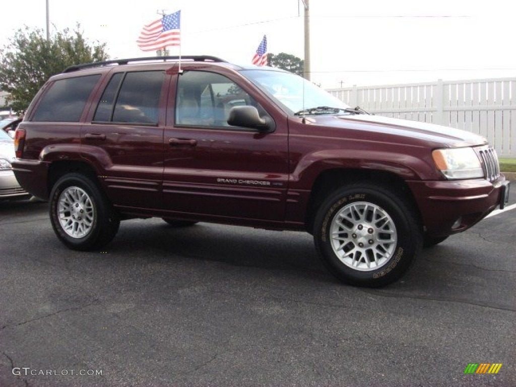2002 Grand Cherokee Limited - Dark Garnet Red Pearlcoat / Taupe photo #2