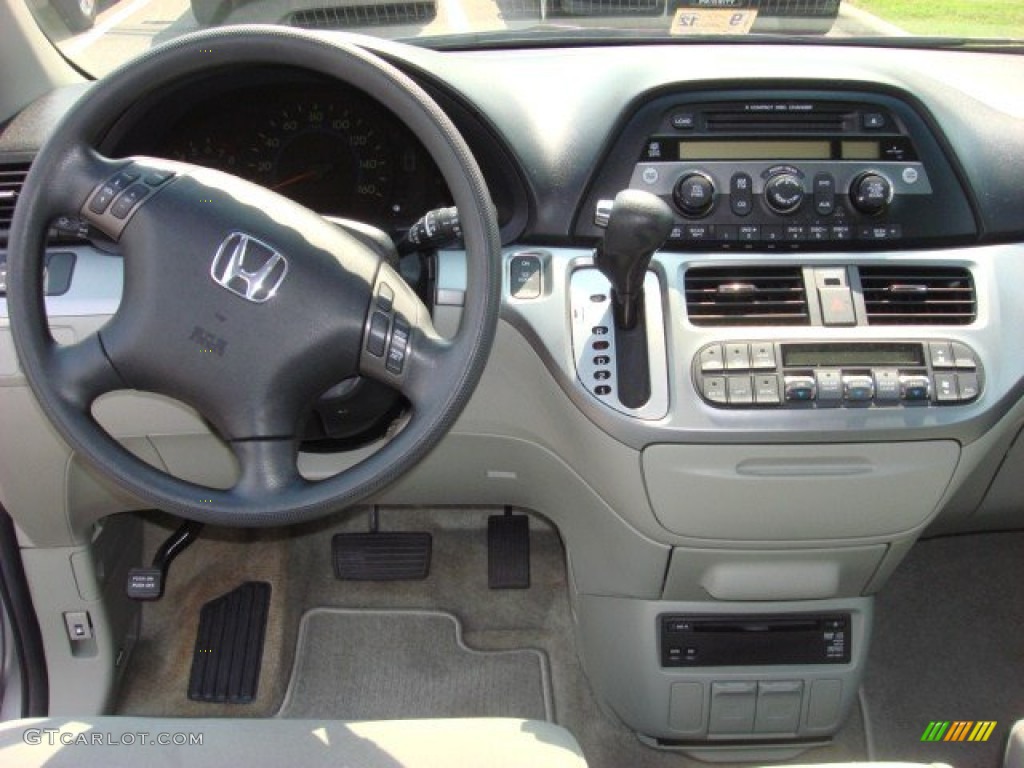2010 Honda Odyssey EX Gray Dashboard Photo #54228501