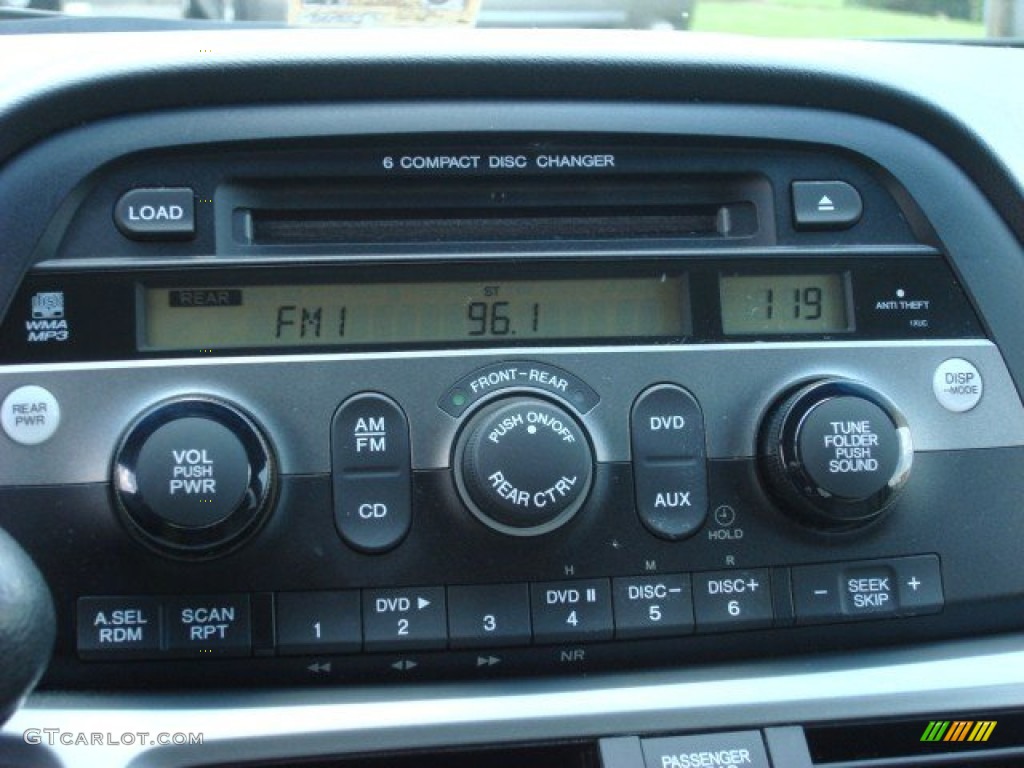 2010 Honda Odyssey EX Controls Photo #54228531