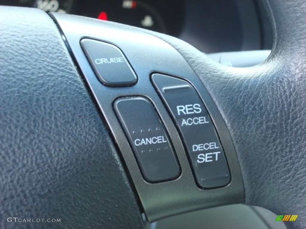 2010 Honda Odyssey EX Controls Photo #54228559