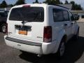 Stone White - Nitro SLT 4x4 Photo No. 4