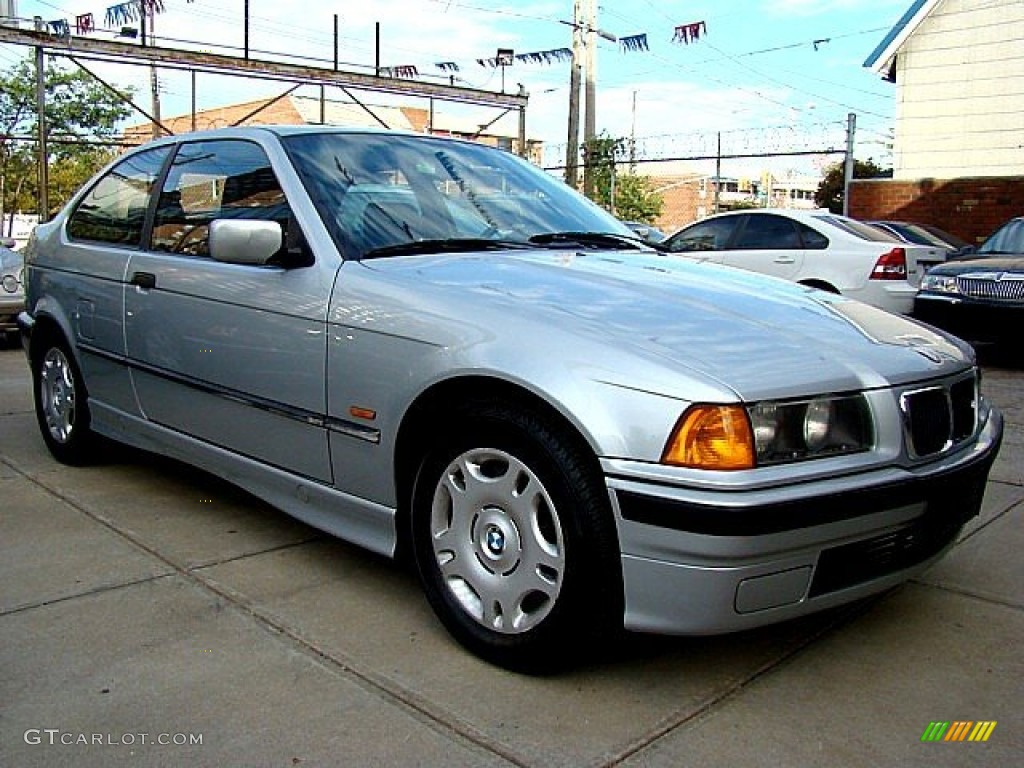 Arctic silver bmw #4