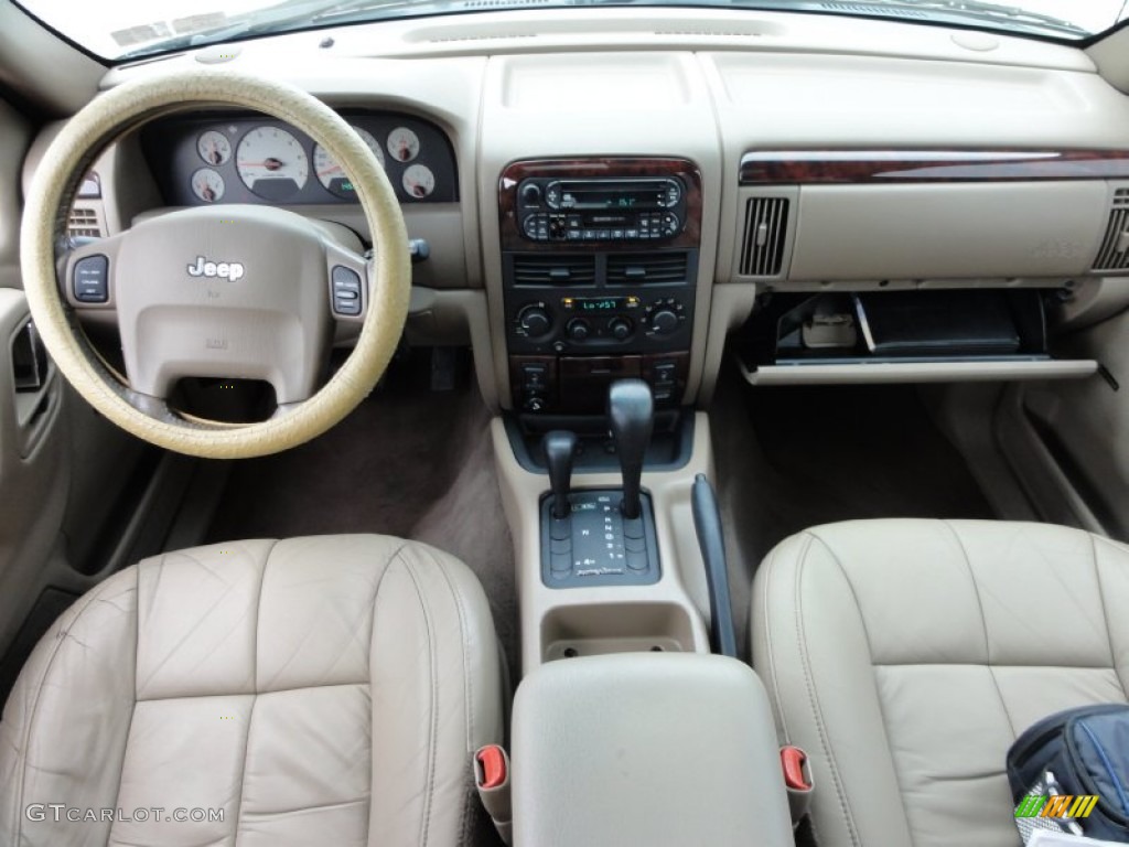 2001 Grand Cherokee Limited 4x4 - Shale Green Metallic / Sandstone photo #29