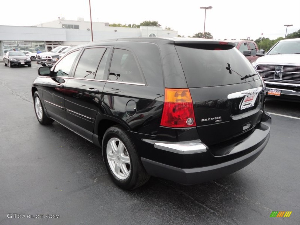 2006 Pacifica Touring AWD - Brilliant Black / Dark Slate Gray photo #4