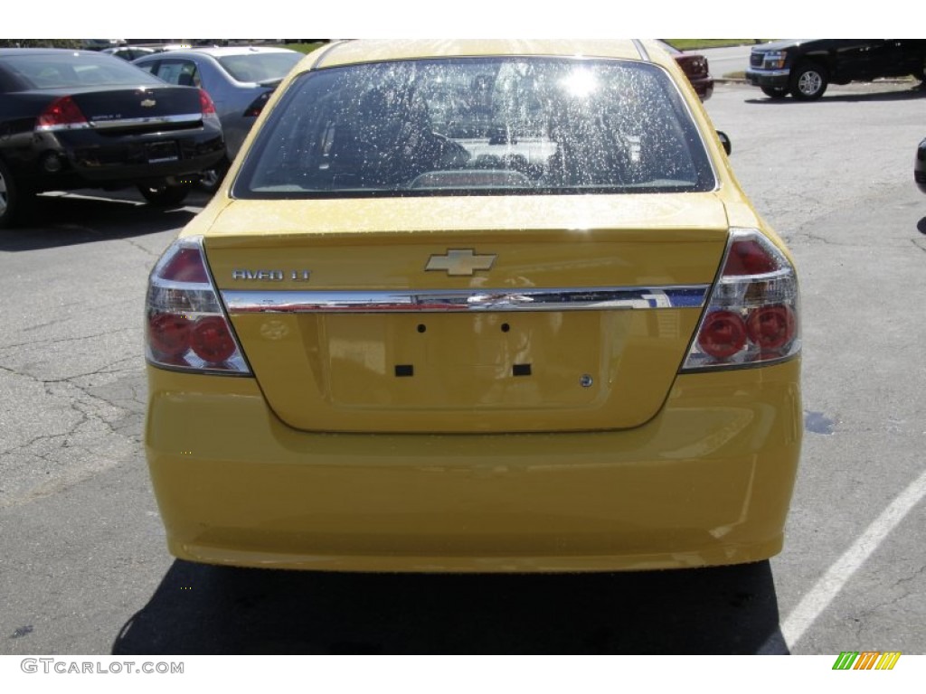 2011 Aveo LT Sedan - Summer Yellow / Charcoal photo #7