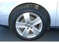 2009 Volkswagen Passat Komfort Wagon Wheel and Tire Photo