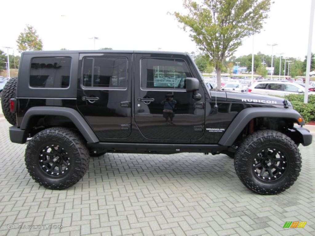 Custom jeep rims