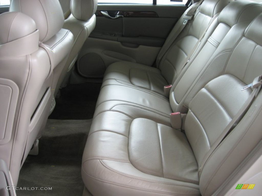 Neutral Shale Interior 2000 Cadillac DeVille DTS Photo #54242540