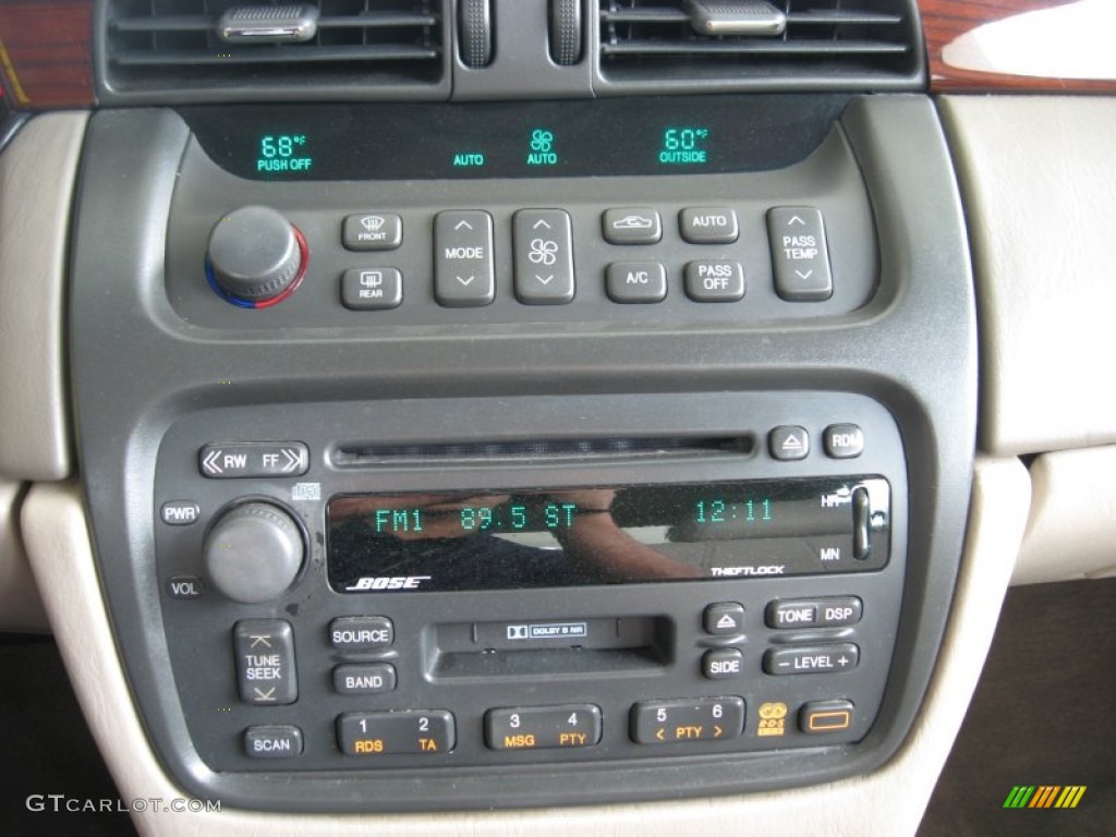 2000 Cadillac DeVille DTS Audio System Photo #54242618