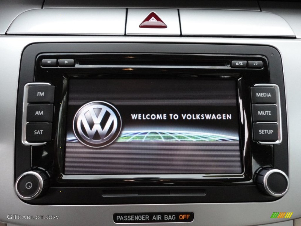 2010 Volkswagen CC Sport Audio System Photo #54242756