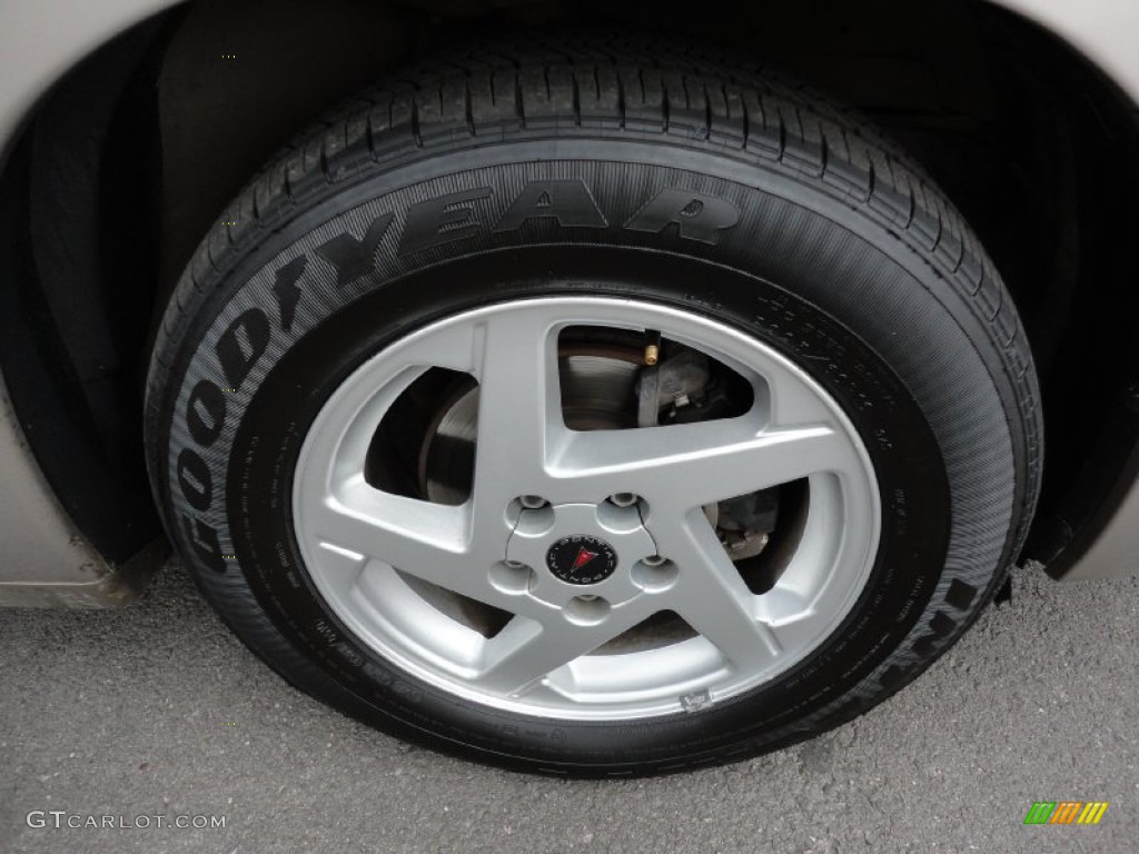 2004 Pontiac Bonneville SE Wheel Photo #54245828