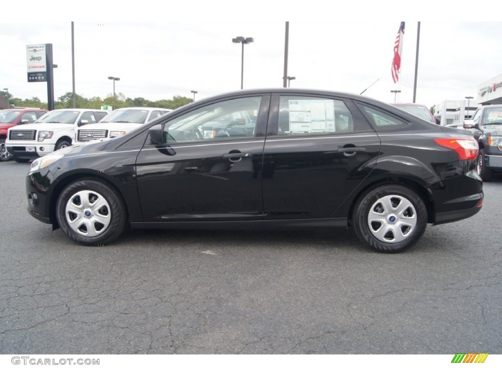 2012 Focus S Sedan - Black / Charcoal Black photo #5