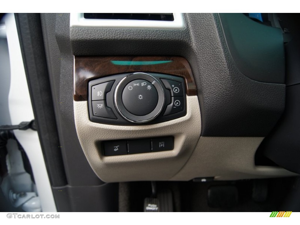 2012 Ford Explorer Limited Controls Photo #54248966