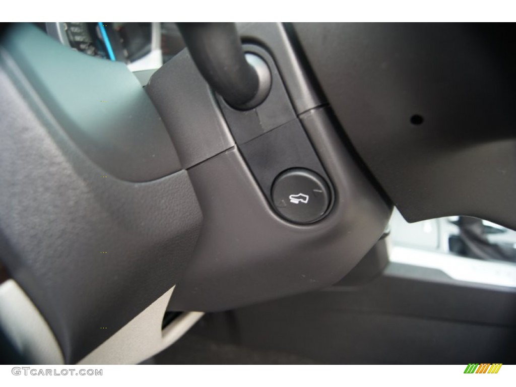 2012 Ford Explorer Limited Controls Photo #54248984