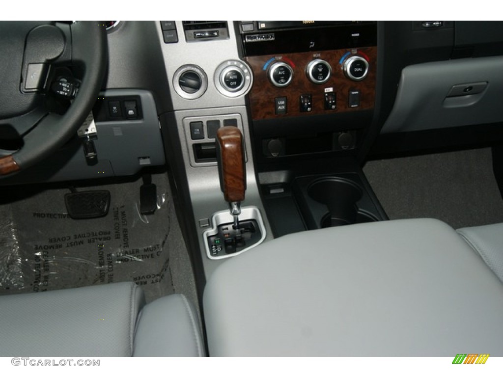 2011 Tundra Platinum CrewMax 4x4 - Barcelona Red Metallic / Graphite Gray photo #14