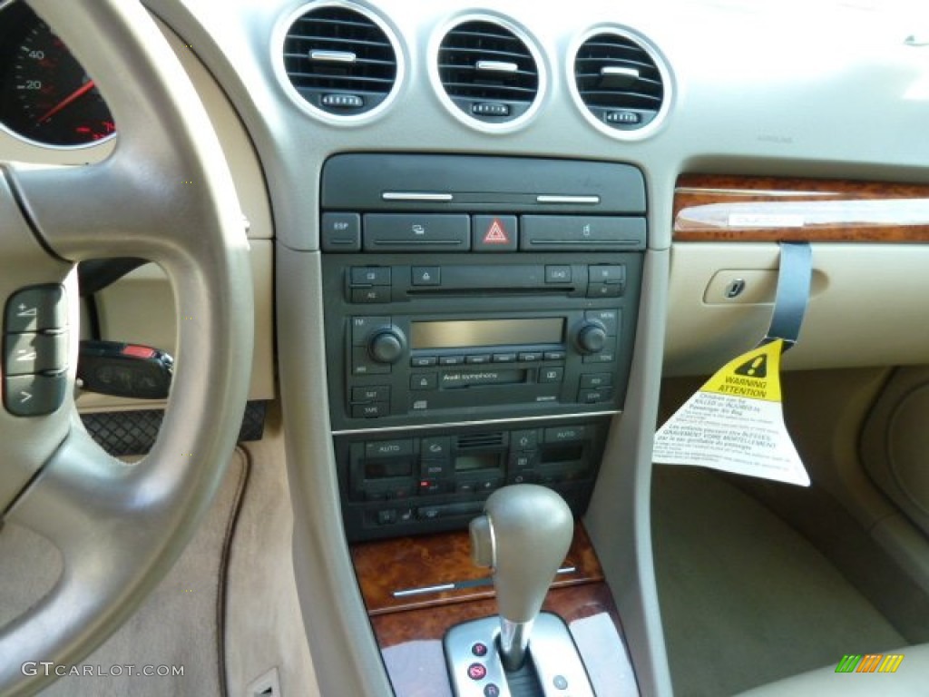 2004 Audi A4 3.0 quattro Cabriolet Controls Photos