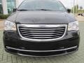 2011 Brilliant Black Crystal Pearl Chrysler Town & Country Touring - L  photo #8