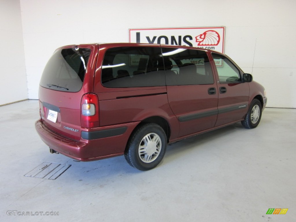 2003 Venture  - Redfire Metallic / Medium Gray photo #20