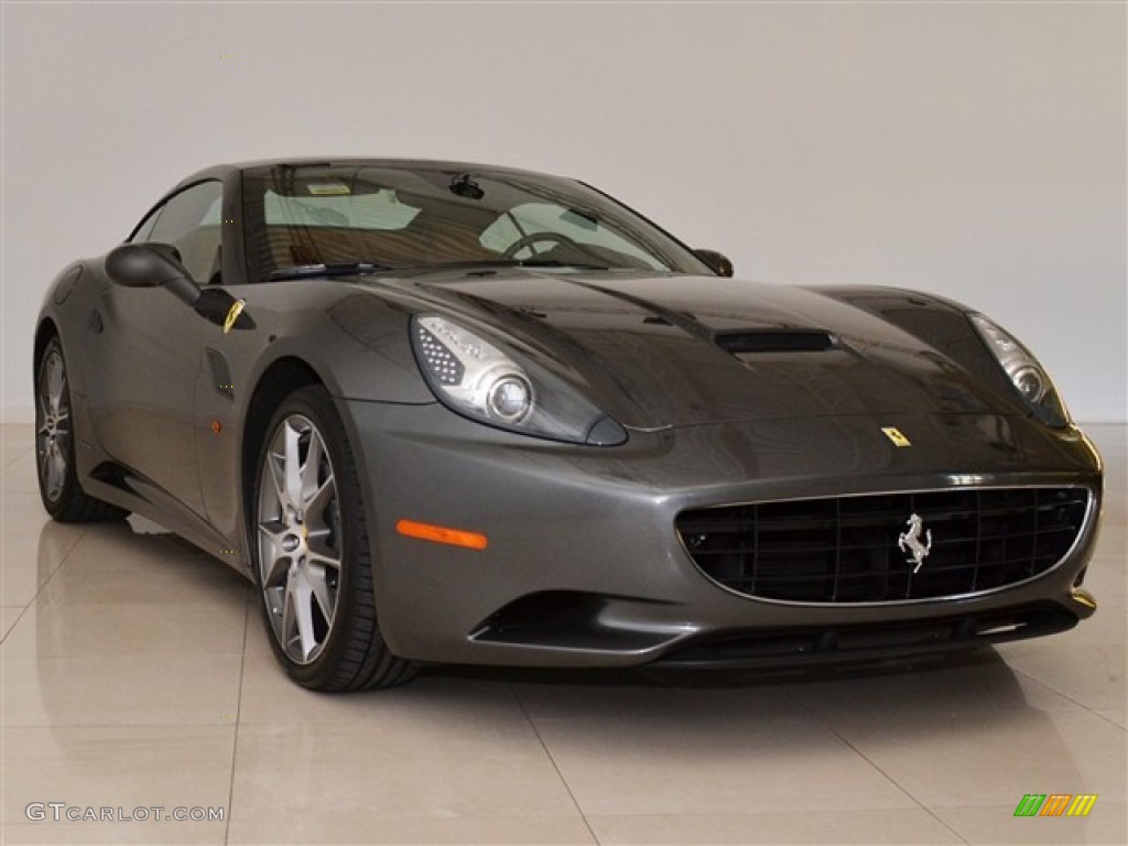 Silverstone 2010 Ferrari California Standard California Model Exterior Photo #54251669